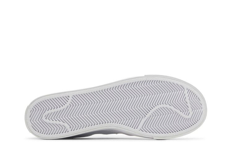 wmns-court-legacy-slip-on-football-grey-cw6540-001_03