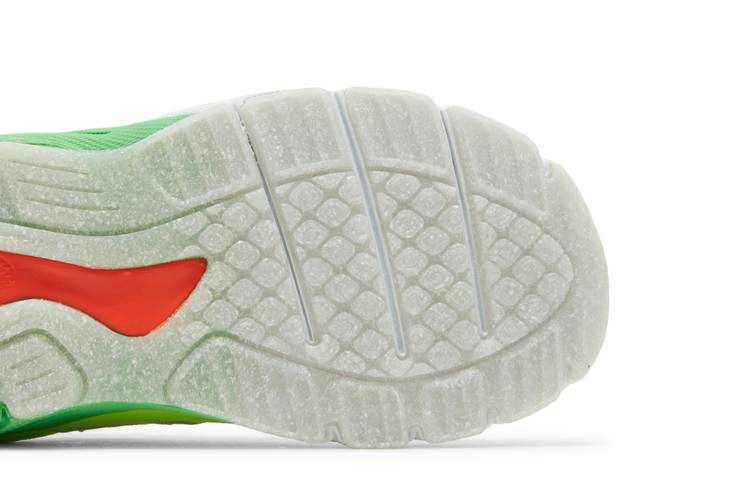 dtlr-x-990v4-toddler-festive-ic990dx4_04