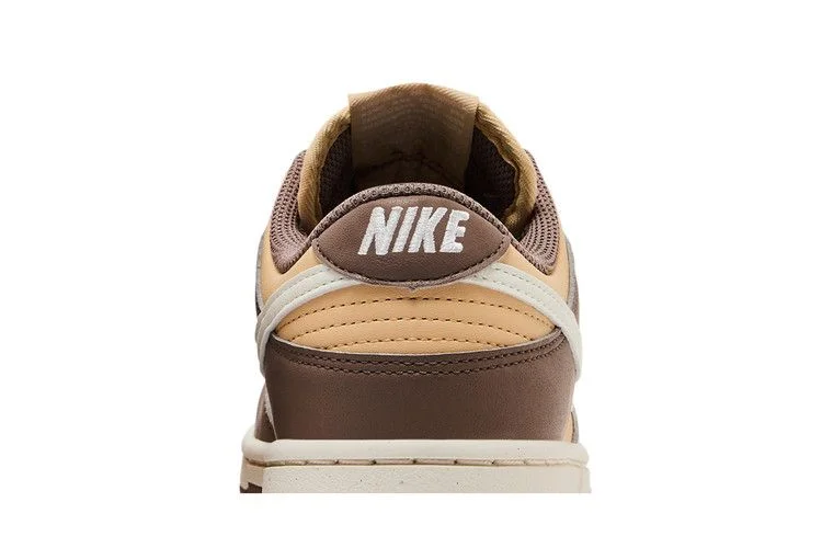 Кроссовки Nike Wmns Dunk Low Next Nature 'Mink Brown Sesame'
