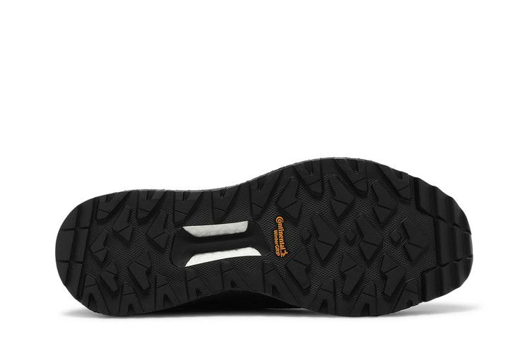 Кроссовки Pharrell x adidas Terrex Free Hiker Zip 'Triple Black'