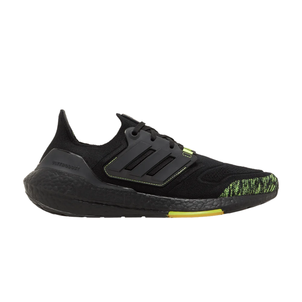 Кроссовки adidas UltraBoost 22 'Black Solar Yellow'