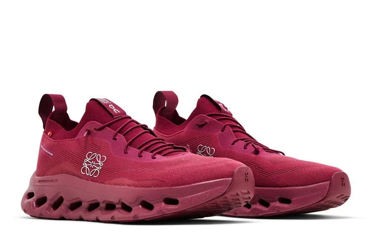 Krossovki-Loewe-x-ON-Wmns-Cloudtilt-Beet-Red-7