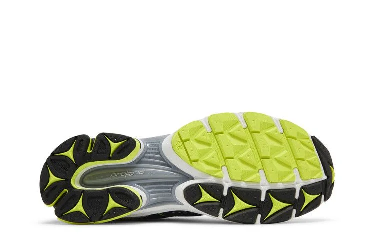 Кроссовки Saucony ProGrid Triumph 4 'Yellow Silver'