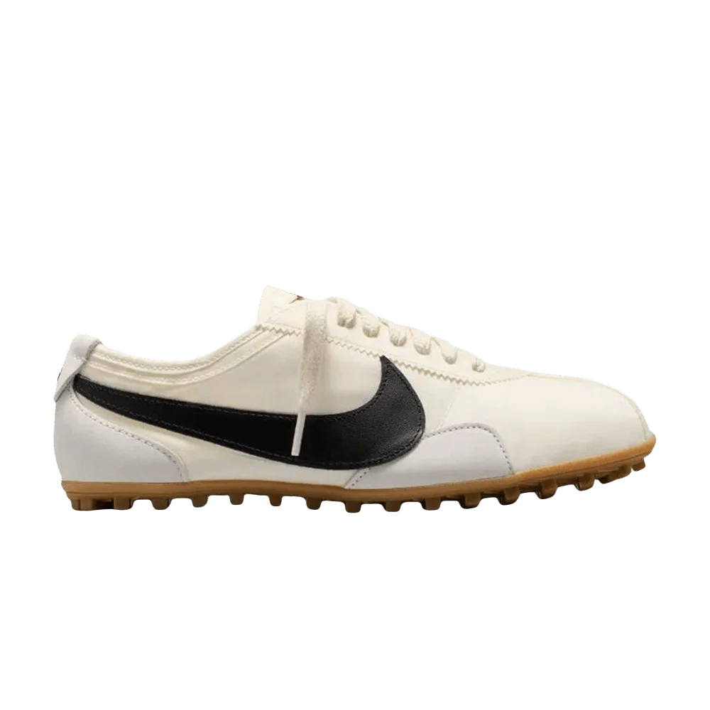Krossovki-Nike-Wmns-Moon-OG-Sail-Gum