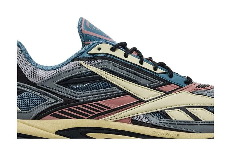 Krossovki-Reebok-Premier-Road-Ultra-LTD-Soft-Pink-1