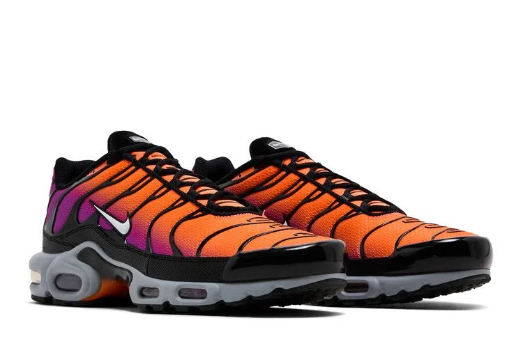 Krossovki-Nike-Air-Max-Plus-Total-Orange-Vivid-Purple-7