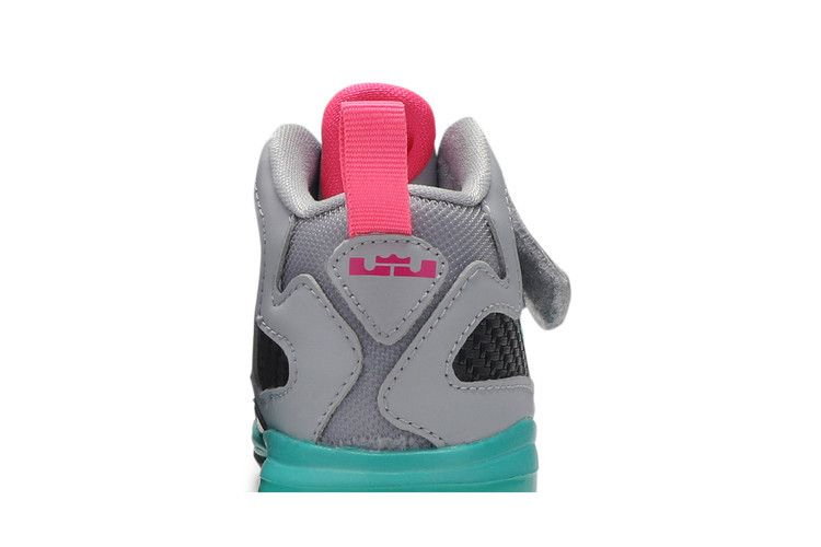 Кроссовки Nike LeBron 9 TD 'South Beach'