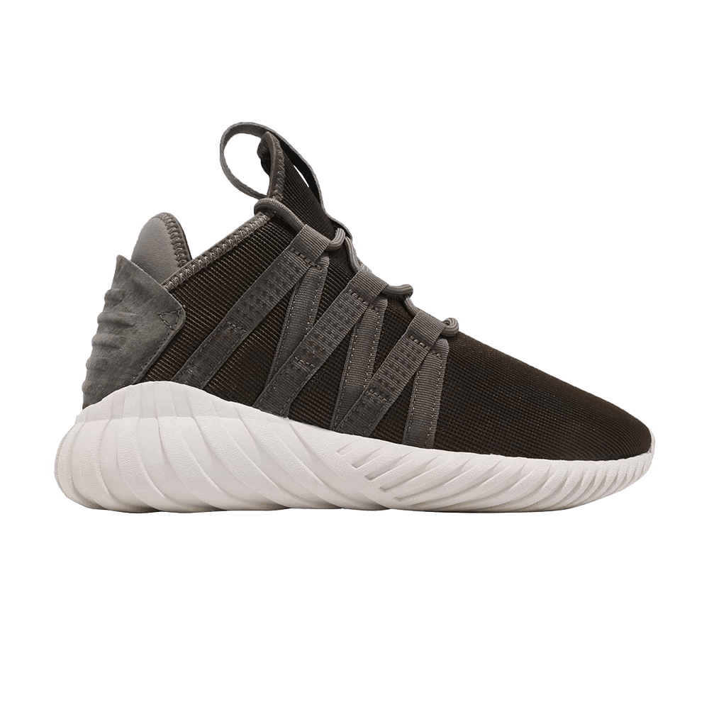 wmns-tubular-dawn-brown-trace-grey-cq2507