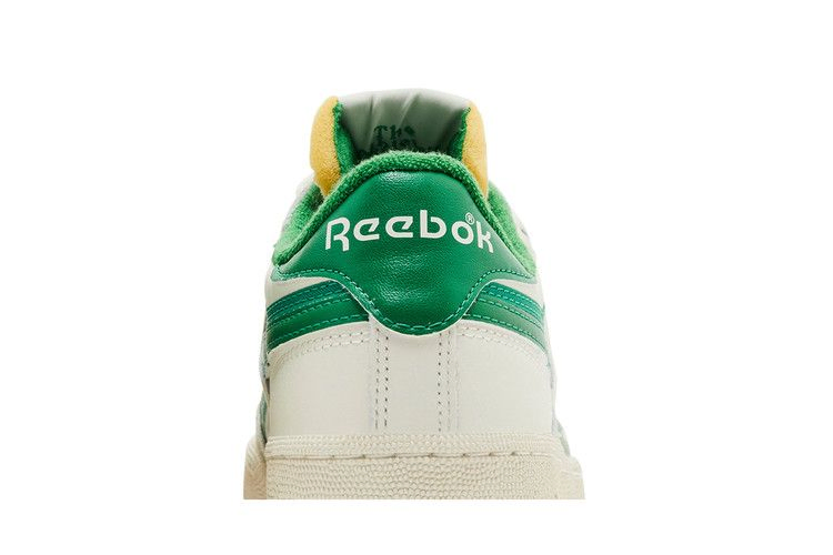 Кроссовки Reebok Club C Revenge Vintage 'Chalk Glen Green' 2023