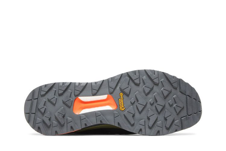 Кроссовки adidas Terrex Free Hiker Cold.RDY 'Focus Olive Impact Orange'