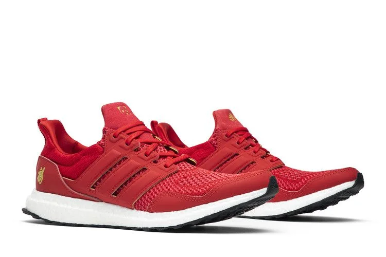 Krossovki-Eddie-Huang-x-adidas-UltraBoost-1.0-Chinese-New-Year-7