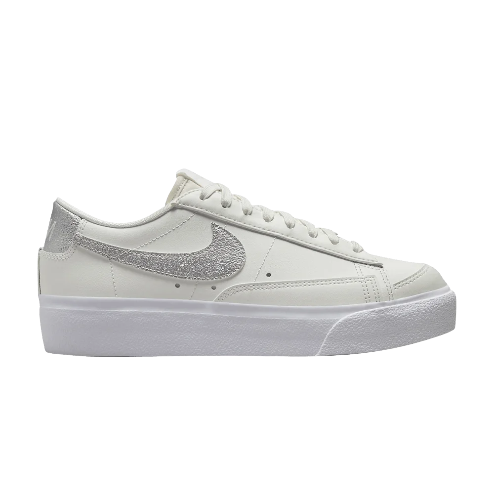 Кроссовки Nike Wmns Blazer Low Platform 'White Metallic Silver'