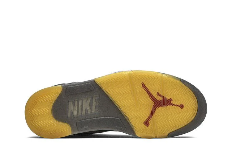 Krossovki-Off-White-x-Air-Jordan-5-Retro-SP-Muslin-3