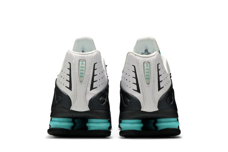 Кроссовки Nike Shox R4 'Black Metallic Silver'