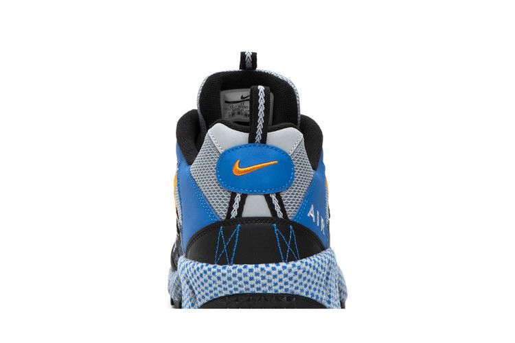 Кроссовки Nike Air Humara 17 'Blue Spark'