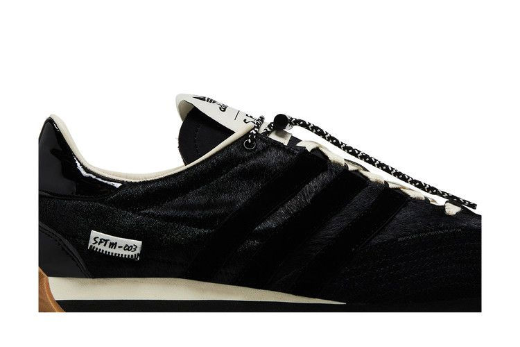 song-for-the-mute-x-country-og-black-cream-white-jh9010_01