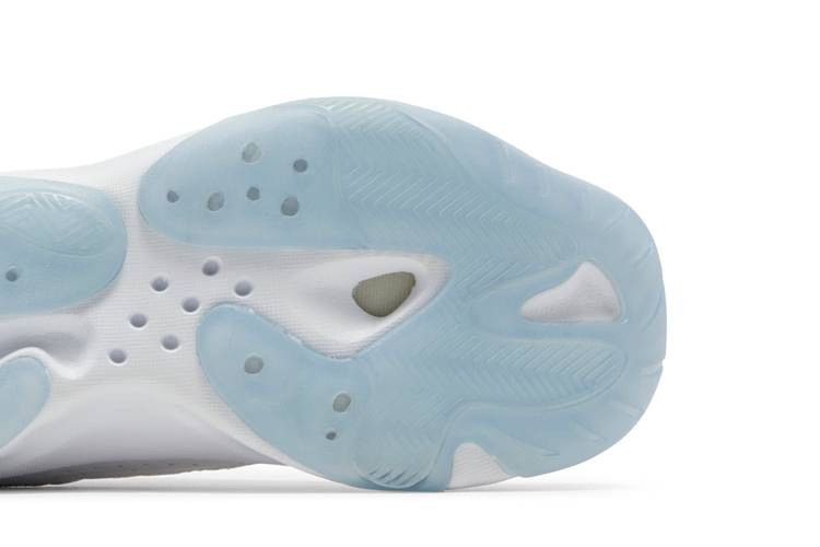 Кроссовки Air Jordan 11 CMFT Low GS 'UNC'