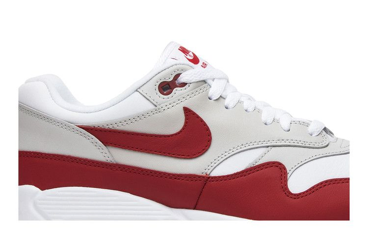 Кроссовки Nike Air Max 90/1 'University Red'