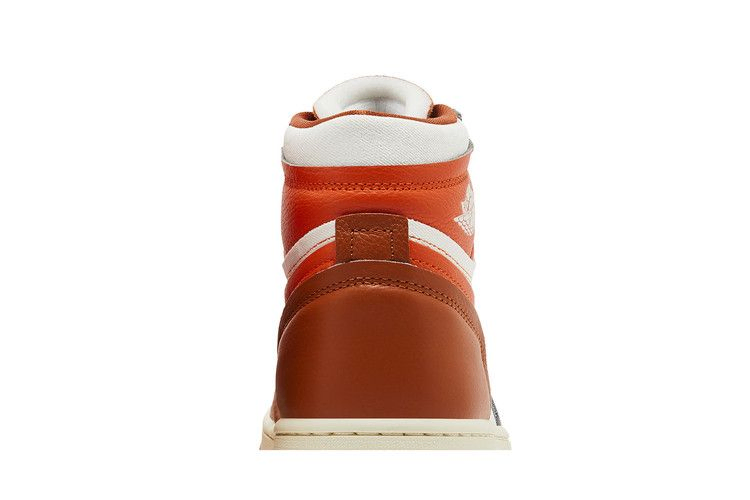 Кроссовки Wmns Air Jordan 1 High Method of Make 'Desert Orange'