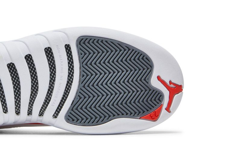 Кроссовки Air Jordan 12 Retro GS 'Cool Grey'
