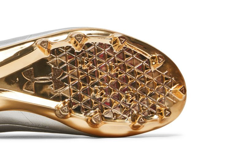 Кроссовки Under Armour Highlight MC LE 'Silver Gold'