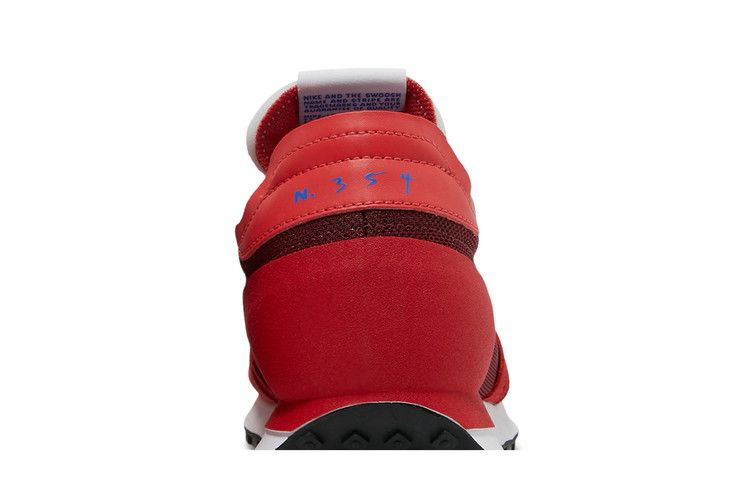 Кроссовки Nike Daybreak-Type 'Team Red'