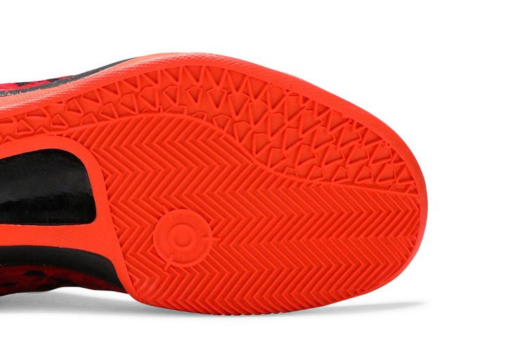 Кроссовки Nike Kobe 8 'Challenge Red'