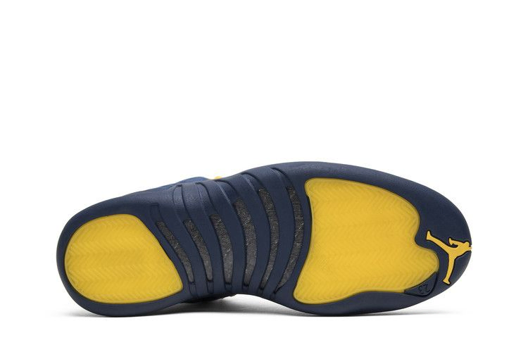 Кроссовки Air Jordan 12 Retro 'Michigan'