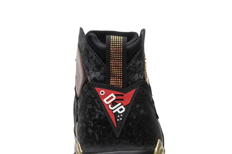 Krossovki-Air-Jordan-7-Retro-Doernbecher-6