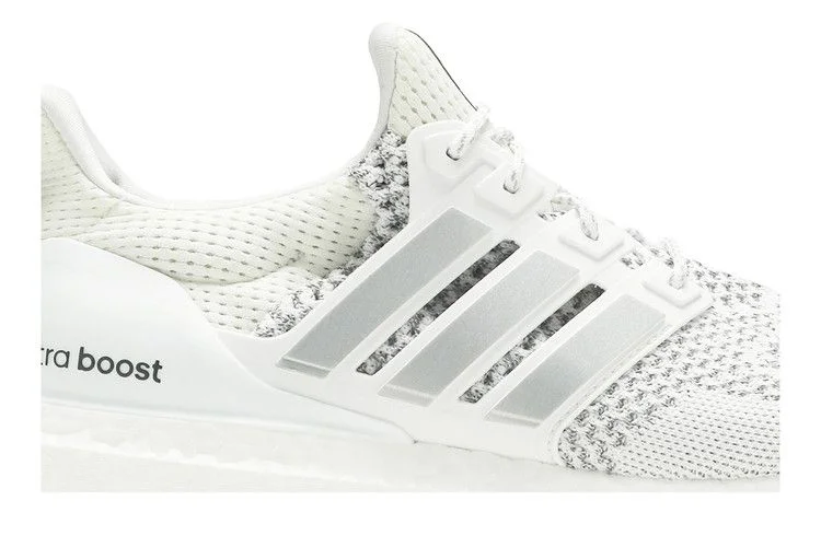 Кроссовки Show Me The Money x adidas UltraBoost 'White'