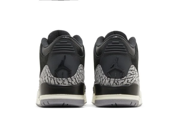 Кроссовки Wmns Air Jordan 3 Retro 'Off Noir'