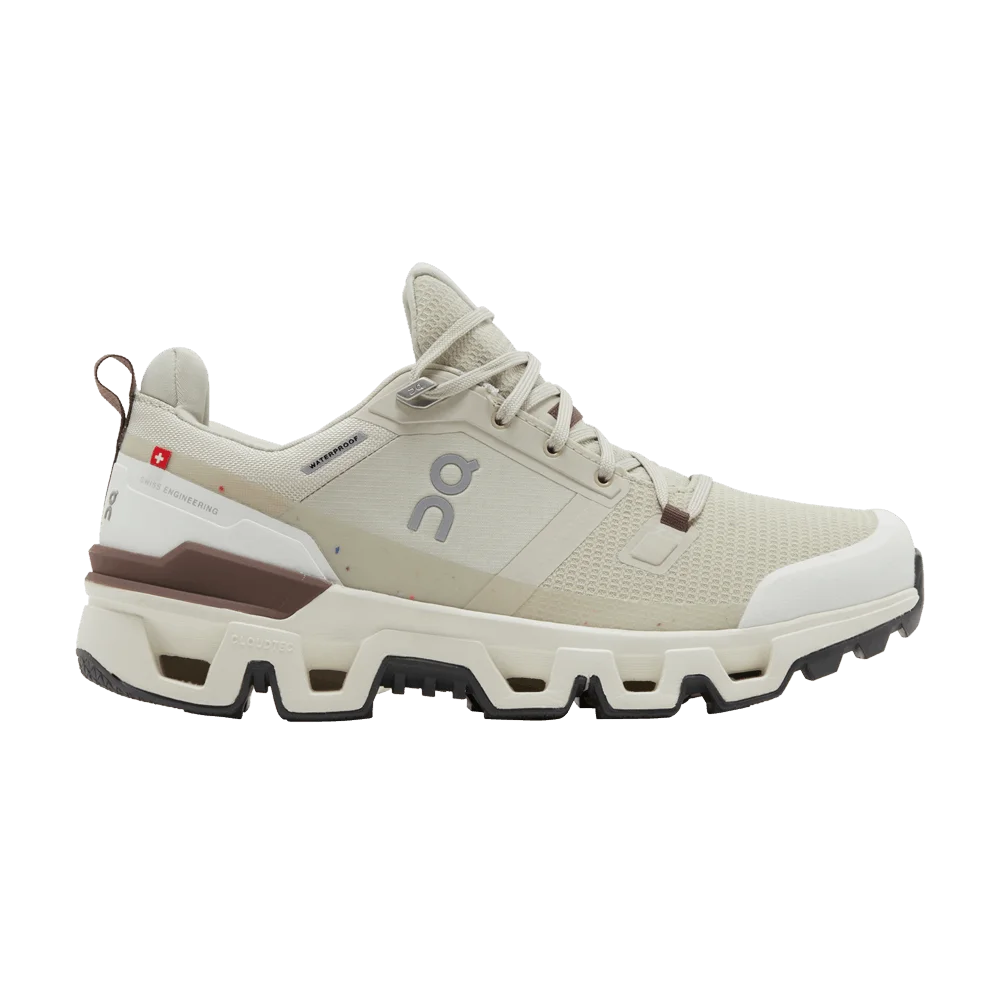 Krossovki-ON-Wmns-Cloudwander-Waterproof-Sand-Ivory