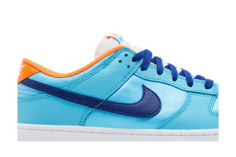 dunk-low-se-baltic-blue-total-orange-hq1538-416_01
