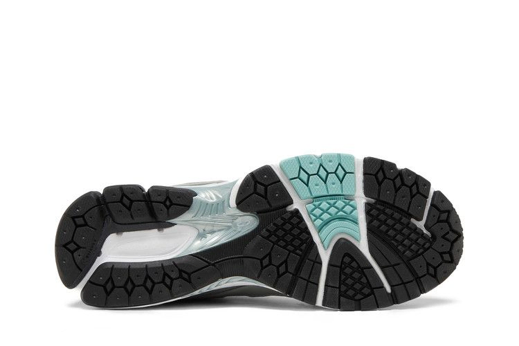 Кроссовки atmos x New Balance 2002R 'Shibuya Rat'