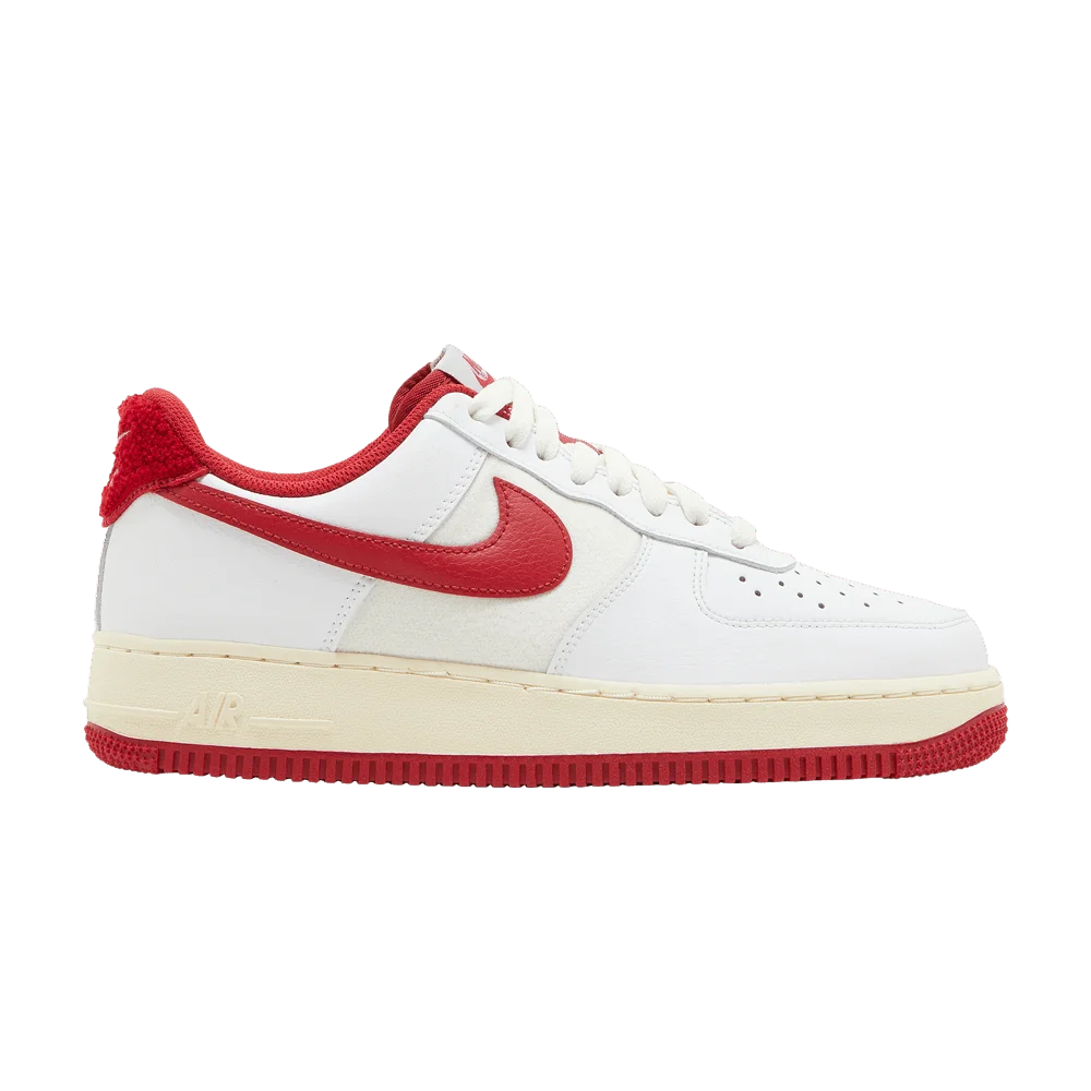Krossovki-Nike-Air-Force-1-07-LV8-Lettermans-Jacket
