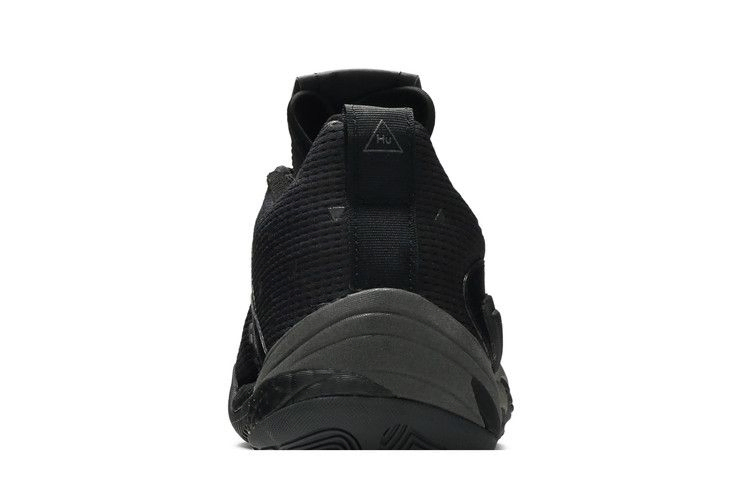 Кроссовки Pharrell x adidas Crazy BYW 2.0 'Triple Black'