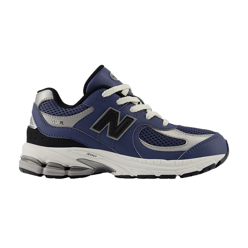 Krossovki-New-Balance-2002R-Little-Kid-Navy-Blue-Black
