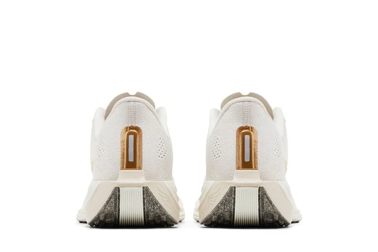 Кроссовки Nike Wmns Pegasus Plus 'Light Orewood Brown'