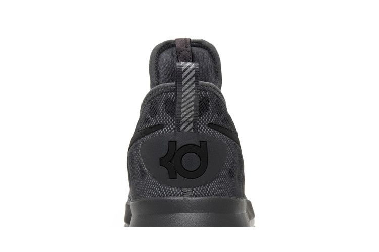 kd-9-battle-grey-843392-002_06