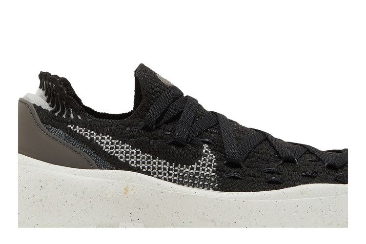 Кроссовки Nike Wmns Space Hippie 04 'Oreo'