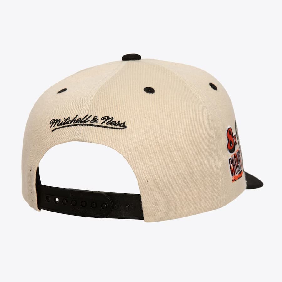 Mitchell-Ness-Oatmeal-San-Francisco-Giants-Legacy-Defined-Pro-Crown-Snapback-Hat-1