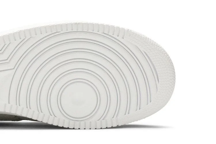 Krossovki-Nike-Air-Force-1-Low-N7-2018-4