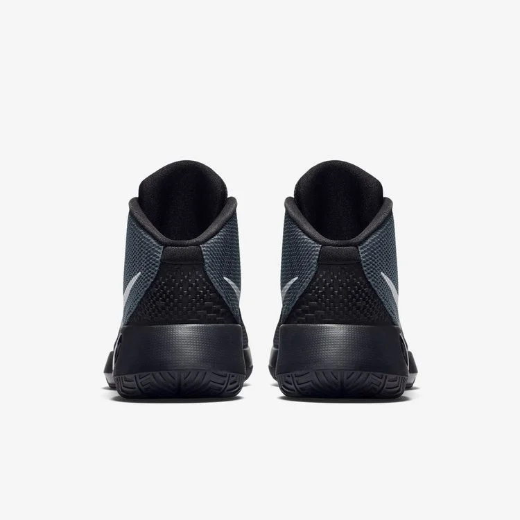 Кроссовки Nike KD Trey 5 III
