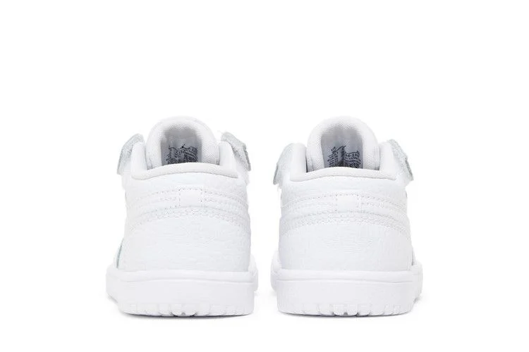 Krossovki-Air-Jordan-1-Low-ALT-TD-Triple-White-5