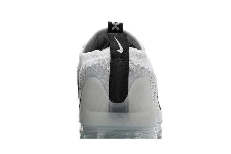 air-vapormax-2021-flyknit-gs-white-metallic-silver-db1550-100_06