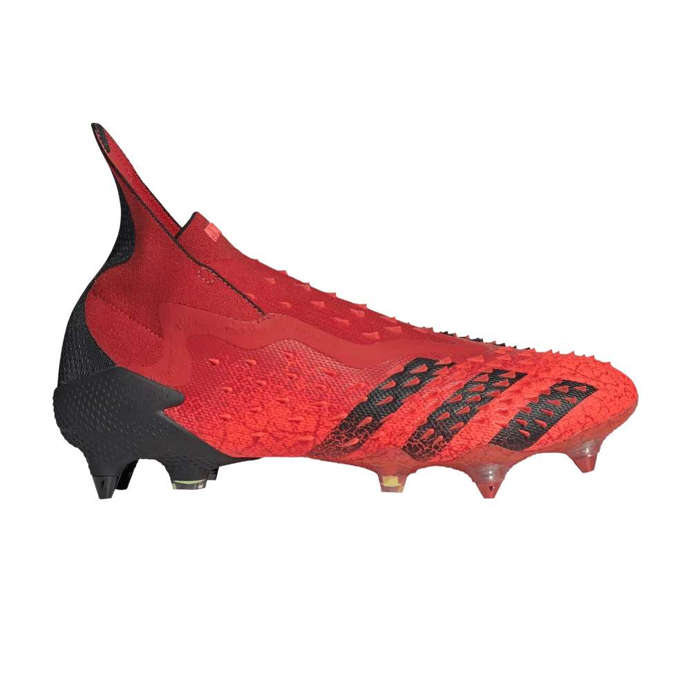 Krossovki-Adidas-Predator-Freak-SG-Meteorite-Pack