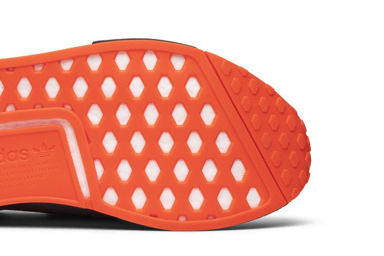 nmd_r1-grey-solar-red-f35882_04