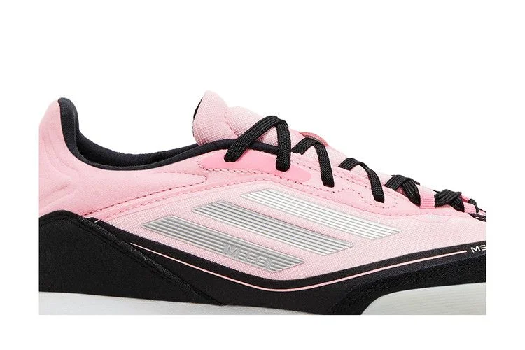 Krossovki-adidas-Messi-Adizero-F50-Freestyle-Inter-Miami-CF-1