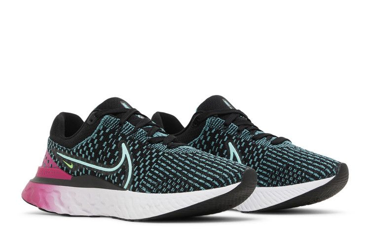 wmns-react-infinity-run-flyknit-3-black-pink-prime-dynamic-turquoise-dd3024-003_07