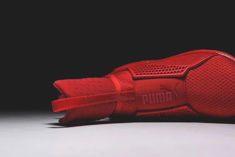 Krossovki-Fenty-x-Puma-Wmns-Trainer-Red-4